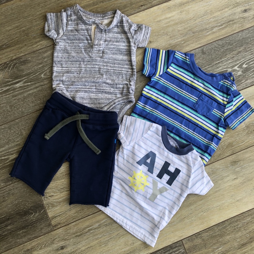 Baby clothes bundle